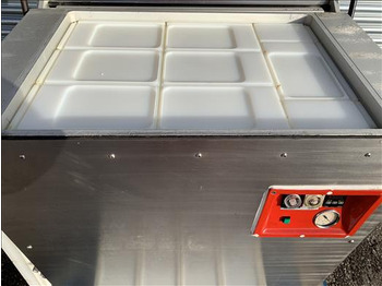 Packaging machinery Intact RM571 Vacuum skin packer: picture 5