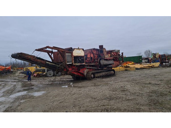Mobile crusher