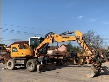 Wheel excavator Liebherr A912 Compact+Engcon Rototilt: picture 2