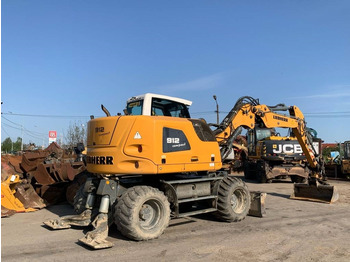 Wheel excavator Liebherr A912 Compact+Engcon Rototilt: picture 4
