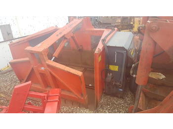 Forage mixer wagon