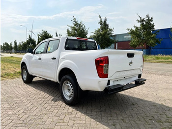 New Pickup truck, Combi van Nissan Navara 4x4 - 22 UNITS - 2.5 D Double Cab - XE - EURO 2 - NEW!! READY FOR WORK!!!: picture 3