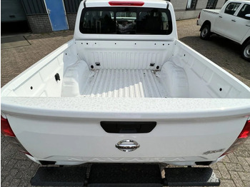 New Pickup truck, Combi van Nissan Navara 4x4 - 22 UNITS - 2.5 D Double Cab - XE - EURO 2 - NEW!! READY FOR WORK!!!: picture 4