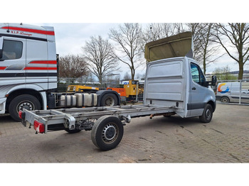 Van Mercedes-Benz Fahrgestell 316: picture 4