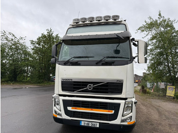 Tractor unit 2011 Volvo FH 500 Tractor Unit: picture 3