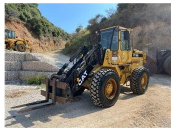 Wheel loader CATERPILLAR