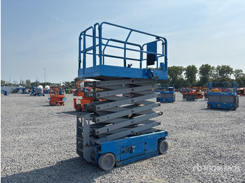 Scissor lift 2014 Genie GS-4047 Electric Scissor Lift: picture 4