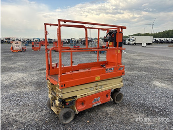 Scissor lift JLG