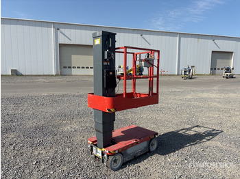 Vertical mast lift SKYJACK