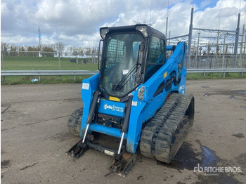 Compact track loader BOBCAT