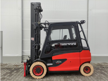 Electric forklift LINDE E