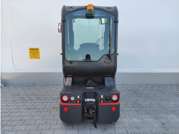 Tow tractor Linde P80: picture 4