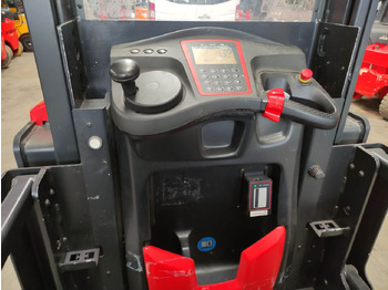 Order picker Linde V10-02: picture 5