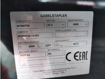 Electric forklift TOYOTA