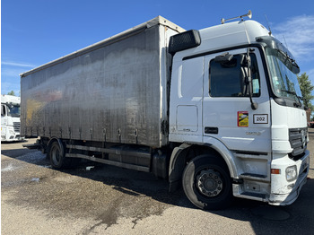 Curtainsider truck MERCEDES-BENZ Actros 1832