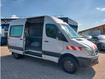 Passenger van MERCEDES-BENZ Sprinter 519
