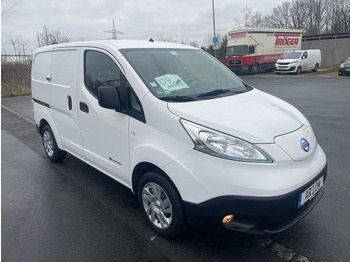 Small van NISSAN e-NV200