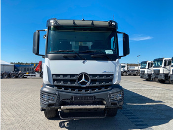 Tipper Mercedes-Benz Arocs 4542 8x4  AUTOMAT EURO 3 FML KIPPER: picture 3