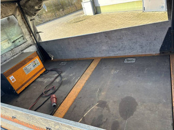 Dropside/ Flatbed truck, Electric truck Still R 0820: picture 5