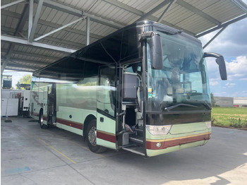 Coach VAN HOOL