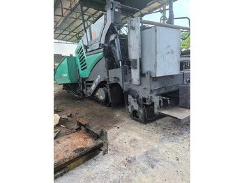 Asphalt paver VÖGELE