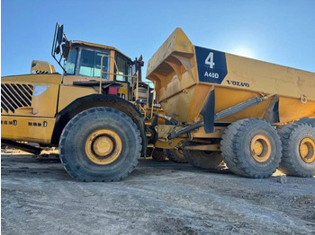 Articulated dumper VOLVO A40D