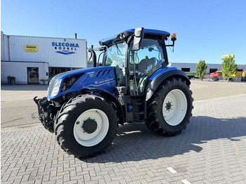 Farm tractor NEW HOLLAND T5