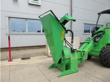 Compact loader AVANT