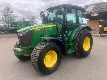 Farm tractor JOHN DEERE 5M Series