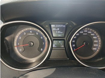 Car Hyundai | i30 Wagon | 1.6 GDI Business Edition | 2012 | 232.039 km | 32ZHB2 | Logisch: picture 5