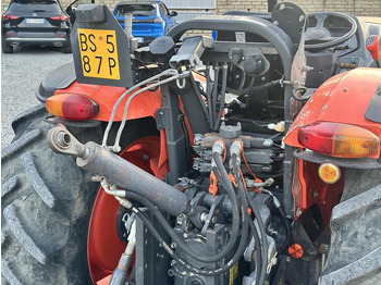 Farm tractor Kubota M5071N: picture 4