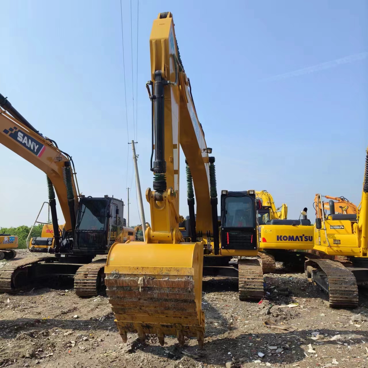 Crawler excavator CATERPILLAR 324: picture 3