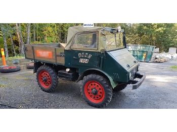 Dropside/ Flatbed truck UNIMOG