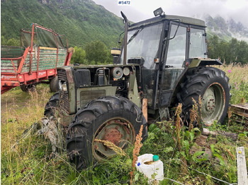 Farm tractor MASSEY FERGUSON 1000 series