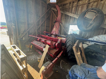 Hay and forage equipment