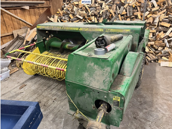 Hay and forage equipment JOHN DEERE