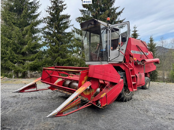 Combine harvester MASSEY FERGUSON