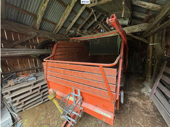 Hay and forage equipment