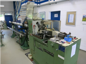 Metal lathe