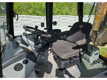 Backhoe loader Caterpillar: picture 3