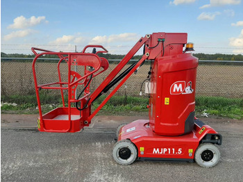 Vertical mast lift MAGNI