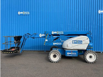 Articulated boom NIFTYLIFT