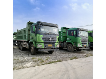 Tipper SHACMAN X3000: picture 3 Tipper SHACMAN X3000: picture 3