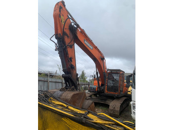Crawler excavator DOOSAN DX 260LCA: picture 3