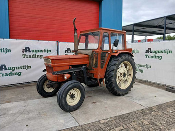 Farm tractor FIAT