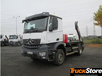 Skip loader truck MERCEDES-BENZ Arocs 1845