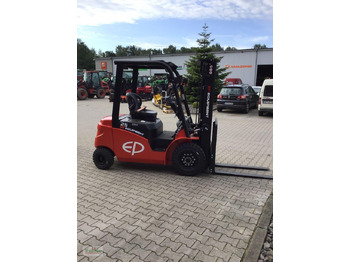 Electric forklift EP Equipment EFL253: picture 5