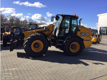 Telescopic wheel loader JCB TM420