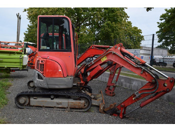 Mini excavator YANMAR VIO 25