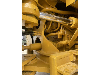 Wheel loader CATERPILLAR 972H: picture 5